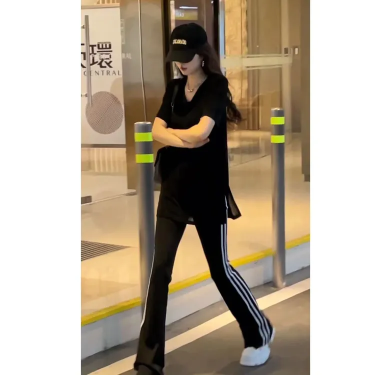 条纹黑色微喇叭裤女夏宽松高腰显瘦百搭开叉短袖洋气时尚V领上衣