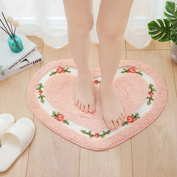 家用进门地垫浴室吸水垫卧室地毯门垫浴室防滑垫婚房装饰心形脚垫