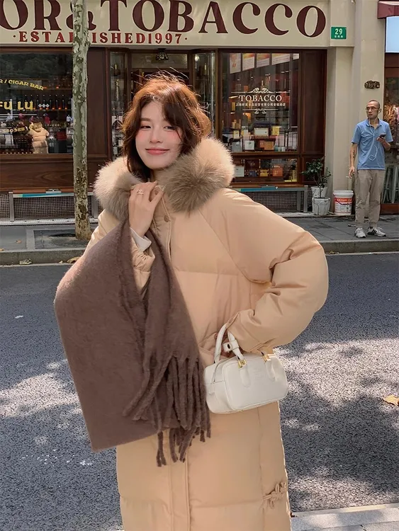 香榭颂高品质平替真狐狸毛大毛领羽绒服女中长款新中式连帽外套冬