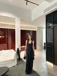 KIOKWANG//设计感假两件绑带收腰修身无袖背心U领长款连衣裙