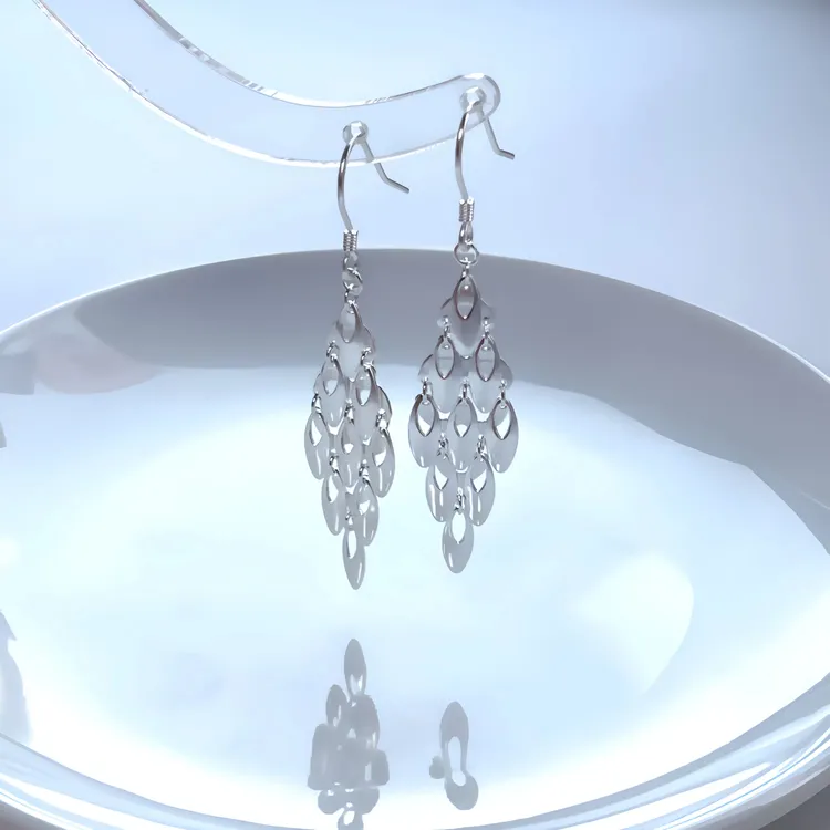 足银耳饰 孔雀羽耳钩气质小众耳环轻奢灵动手工大气搭配穿搭民