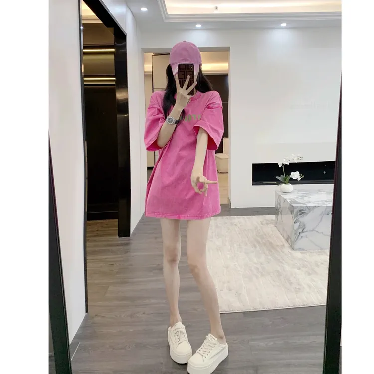 春夏粉色系穿搭短袖t恤女夏季减龄宽松设计感时尚显瘦休闲上衣潮
