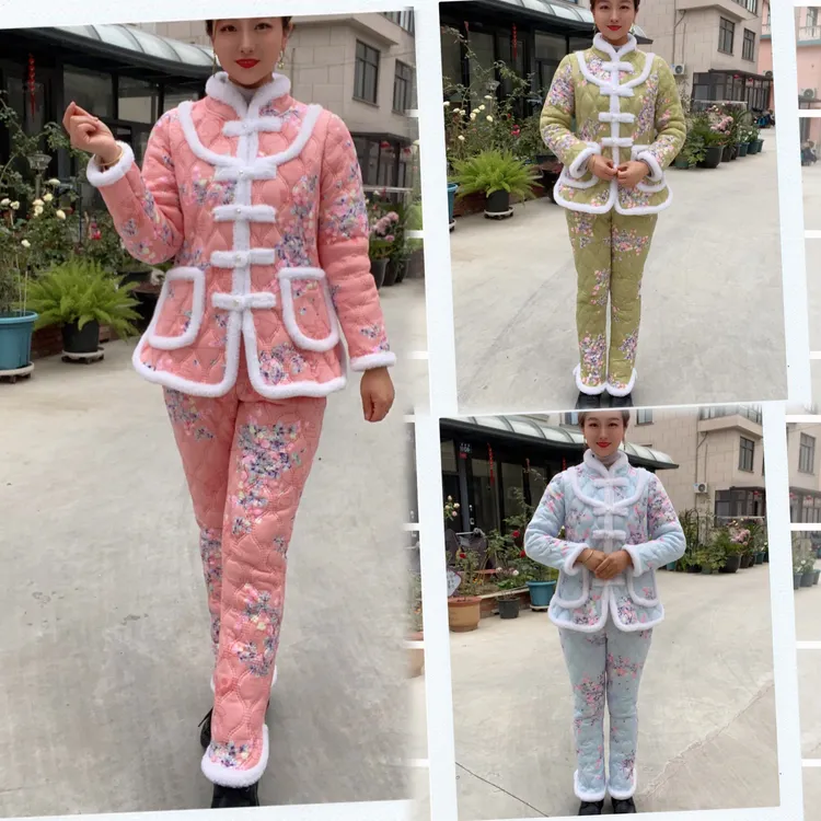 2025冬季新款妈妈装保暖珍珠扣复古网红碎花家居服加绒棉衣外套装