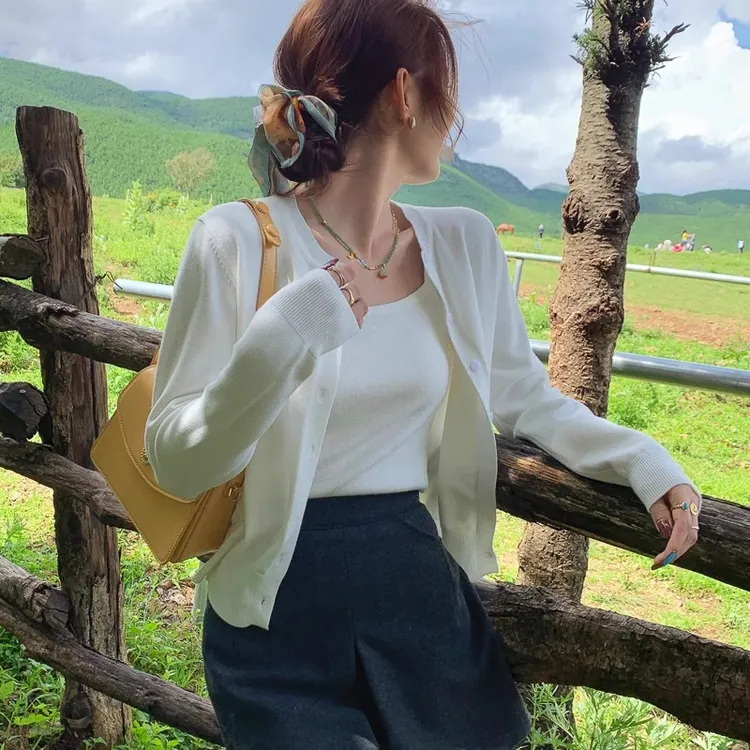 白色针织开衫女外搭2025春秋新款薄款毛衣外套宽松长袖早秋上衣