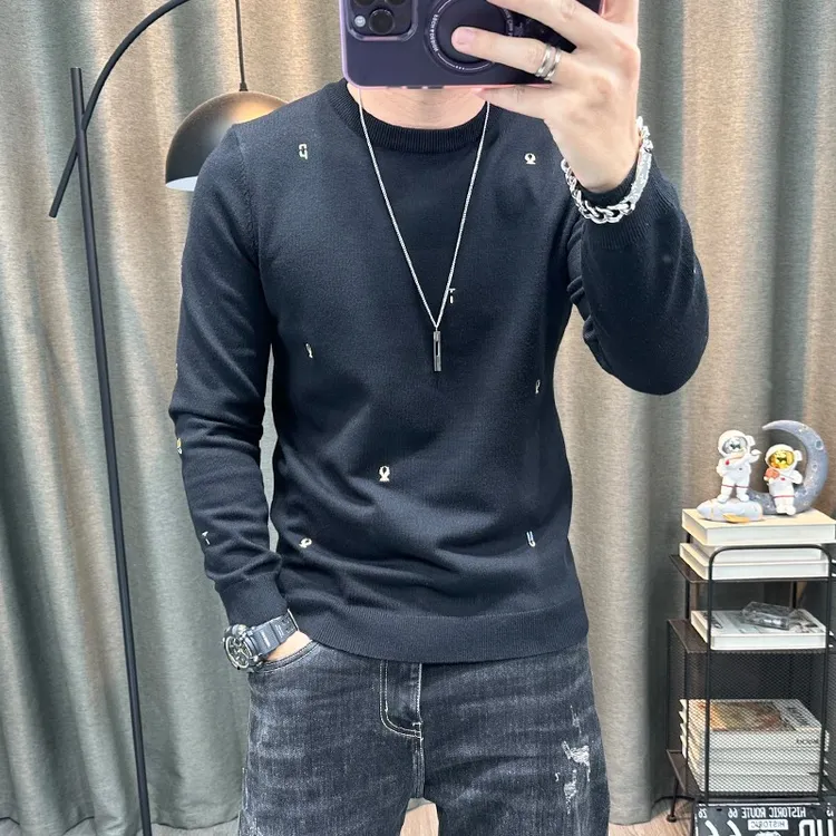 长袖针织衫男2025秋冬新款卡通刺绣圆领内搭打底衫毛线衣修身上衣