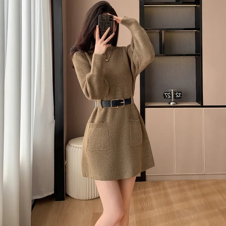 秋冬女装连衣裙2025新款气质韩版小个子显瘦收腰打底针织毛衣裙子