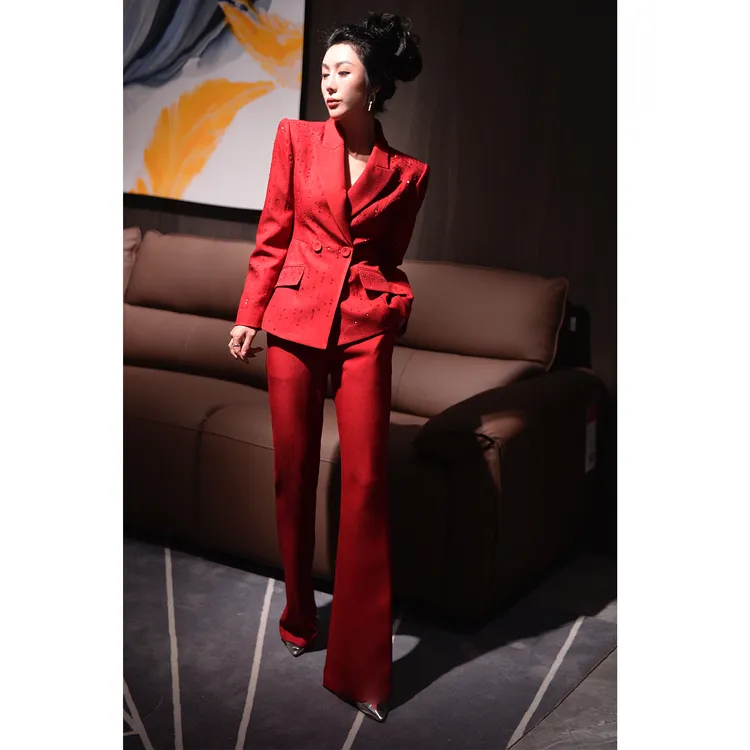 女士高端职业修身套装秋冬红色气质干练重工烫钻西装喇叭裤两件套