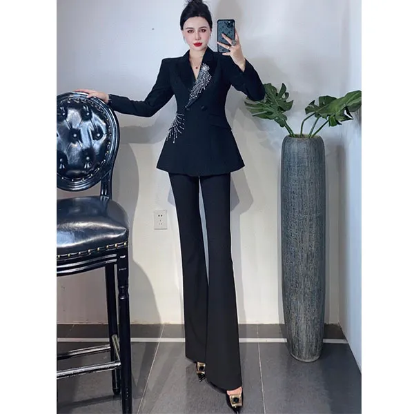 高端重工钉钻黑色显瘦西服套装秋季新款修身西装喇叭裤通勤两件套