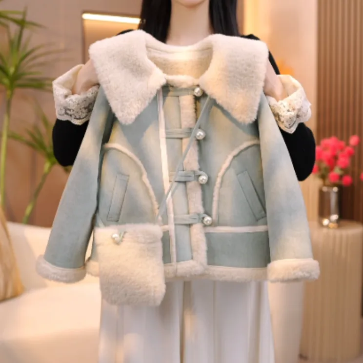 女童加绒外套2025秋冬新款设计感娃娃领韩版百搭加厚毛绒外套潮