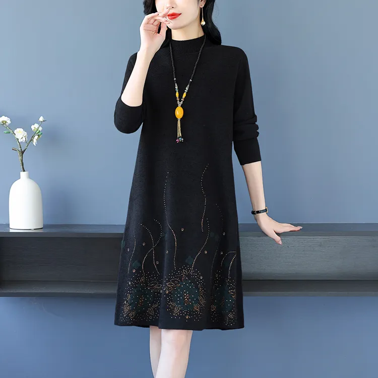 A字连衣裙秋冬配大衣中长款毛衣裙气质显瘦大码妈妈冬装打底裙子