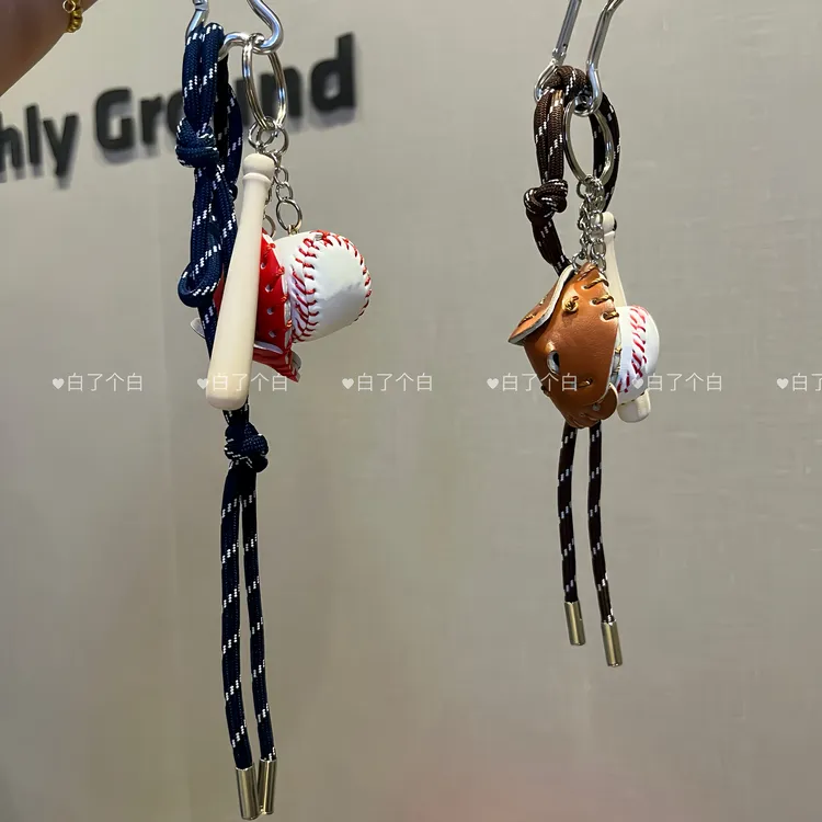 日韩棒球手套手工时尚创意个性少女手机链挂件钥匙扣苹果华为懒人