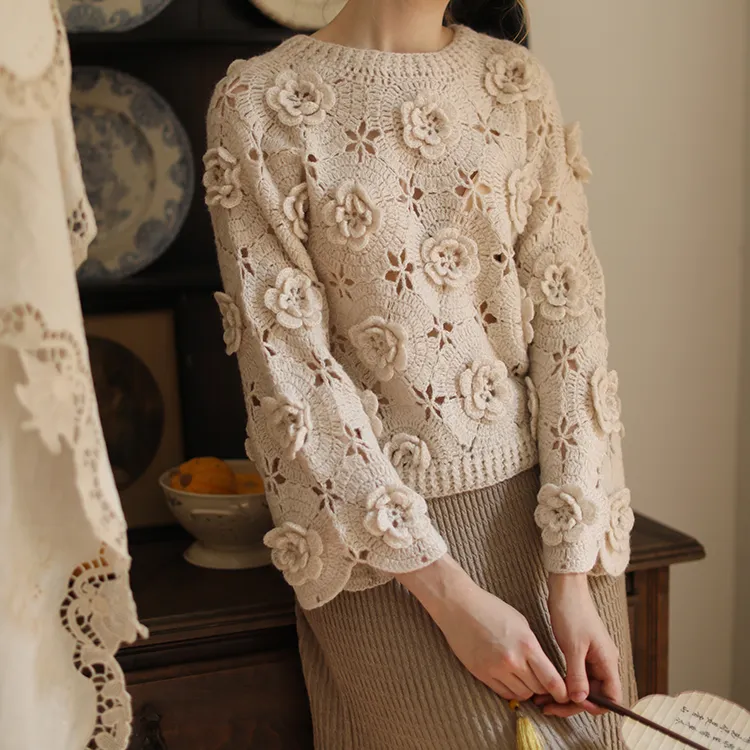 设计感秋冬手工钩花镂空百搭时尚长袖针织圆领女2025新款套头毛衣