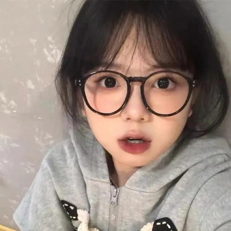 日系圆框近视眼镜可配有度数防蓝光眼睛框架女ins素颜街拍显脸小