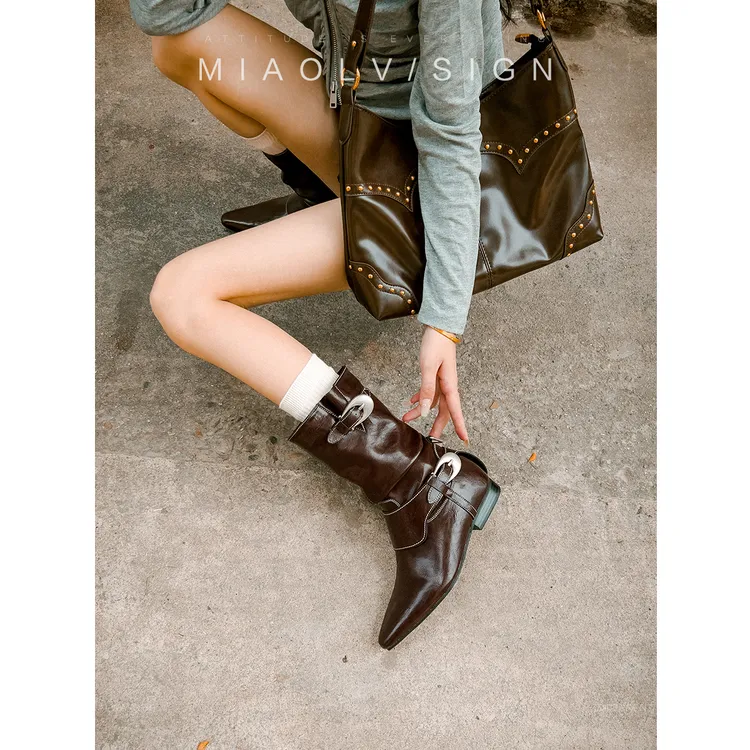 FZ3「妙侣」北欧秘境~金属扣堆堆靴户外粗跟沙漠西部短靴女款马丁靴