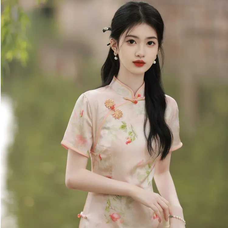 粉色改良旗袍2025年新款高端气质年轻款少女复古印花连衣裙夏季女