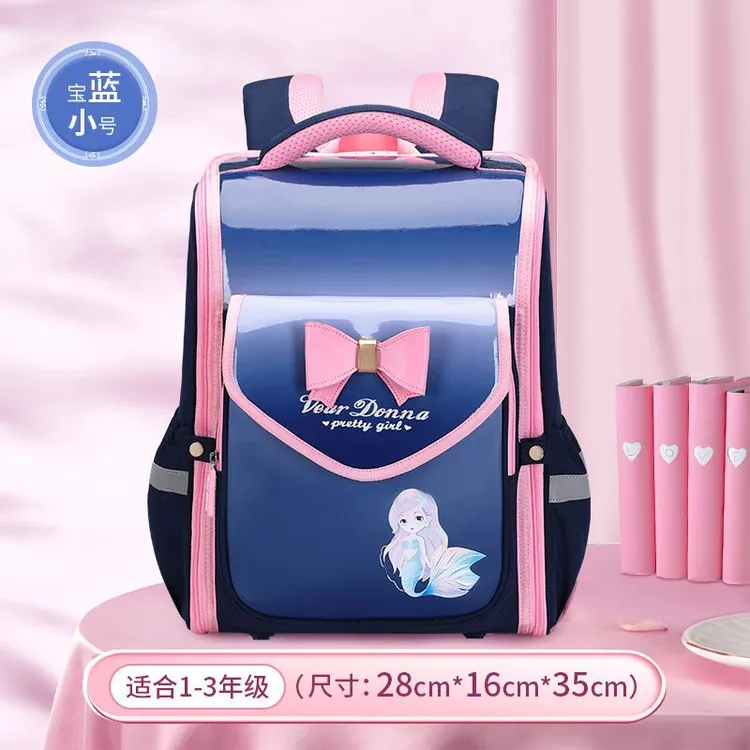小学生轻便双肩书包护脊减负儿童适合女孩超轻潮流英伦风双肩背