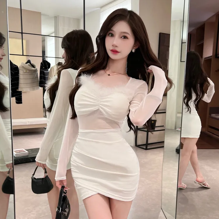 夜场镂空裙子秋冬新款时尚拼接毛毛褶皱包臀裙气质性感长袖连衣裙