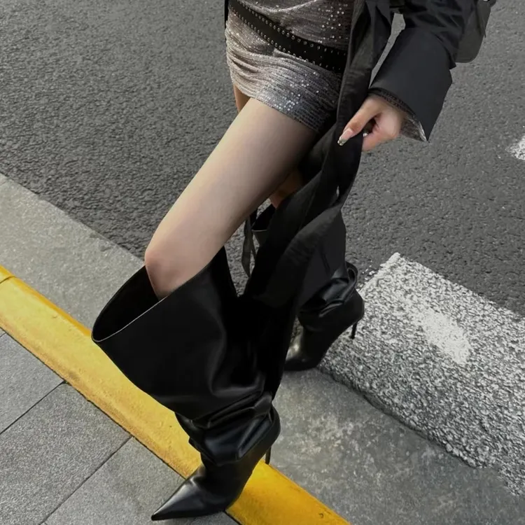 尖头细跟骑士堆堆靴2025年冬长靴女大筒围黑色高跟欧美风高筒靴子