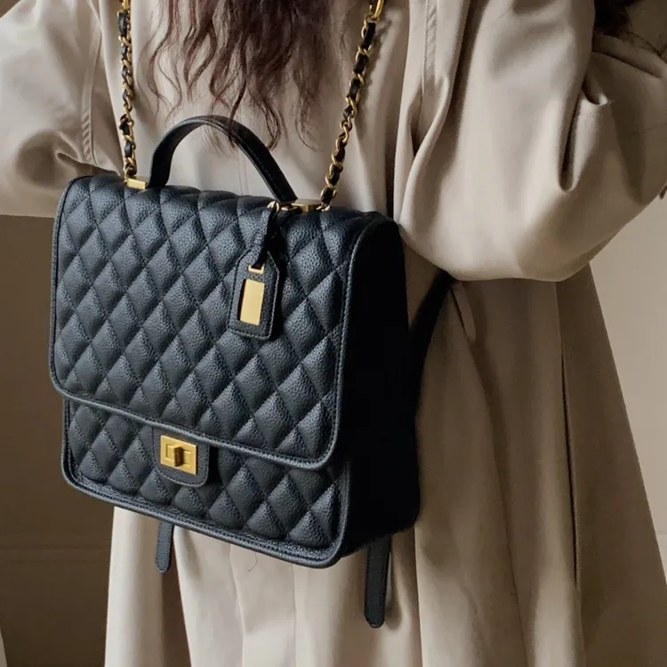 2023新款菱格时尚大容量通勤大包高级感女士包百搭质感洋气双肩包