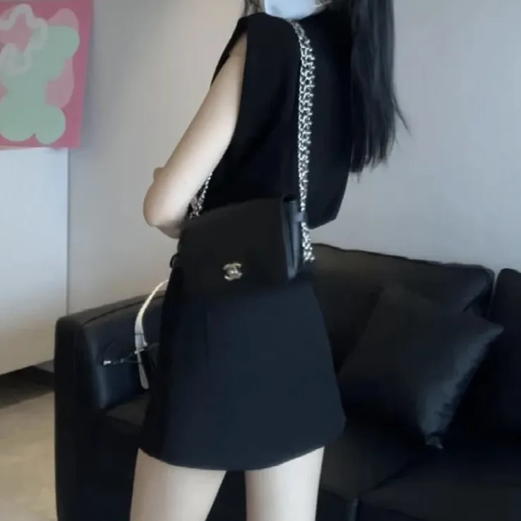 OL气质女神时尚无袖T恤显瘦上衣设计感+半身裙配皮带