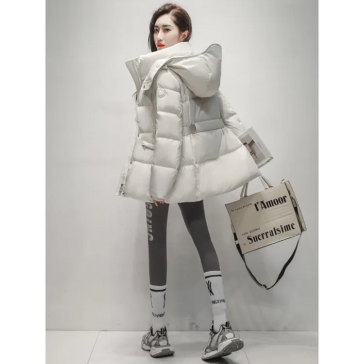 冬季流行羽绒服女小个子中长款超好看2025冬季新款加厚白鸭绒外套