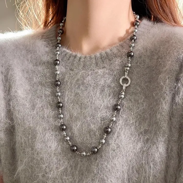 铜合金项链 灰色仿珍珠项链女2024新款秋冬毛衣链轻奢小众配饰品