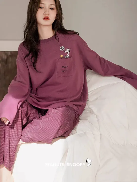 豪门内衣品牌新款新年款时尚简约宽松家居服