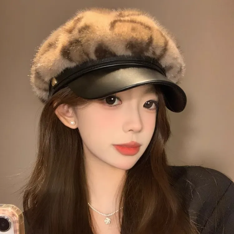 水貂毛报童帽皮质拼接豹纹贝雷帽秋冬季复古保暖百搭鸭舌帽显脸小