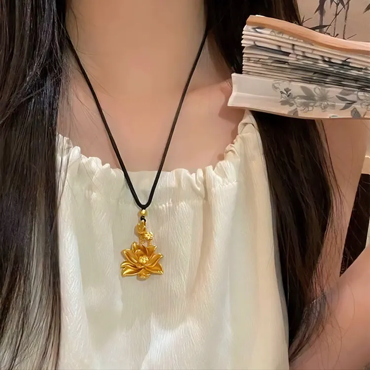 钛钢布艺项链 荷花两世欢项链古法花开富贵吊坠双蒂平安莲花坠链