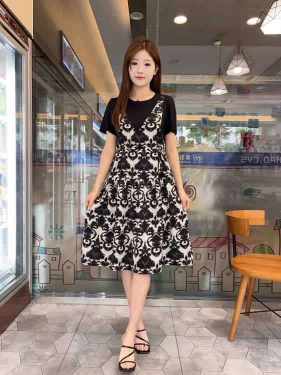A1-碎花假两件复古印花高级气质设计宽松女装连衣裙夏季法式韩版
