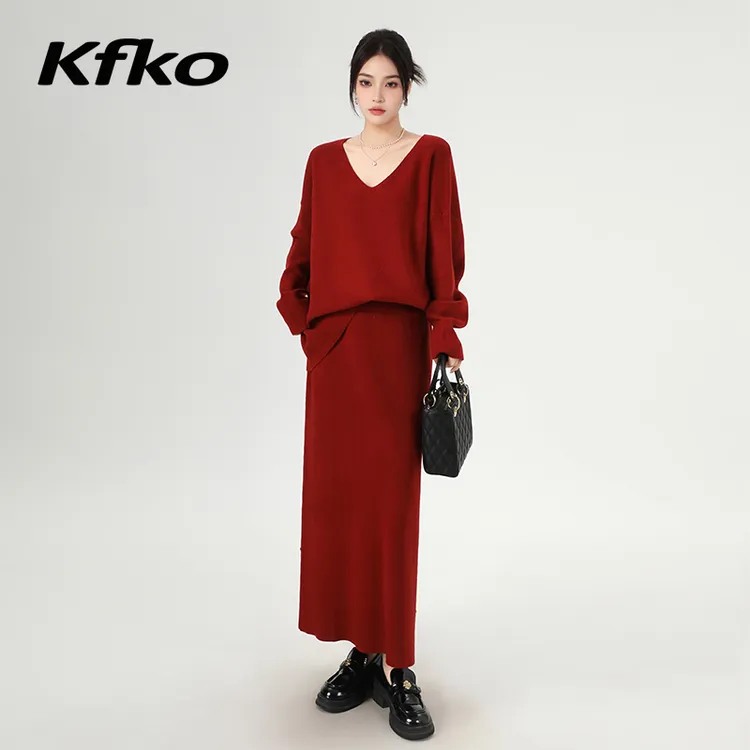 KFKO红色V领针织套装女2024秋冬新款宽松慵懒气质两件套半身裙