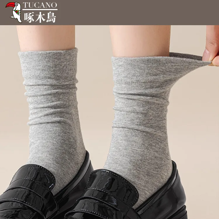 啄木鸟灰色堆堆袜子女秋冬款中筒纯棉无骨月子袜搭配小皮鞋长筒袜