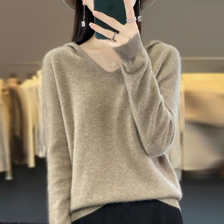 针织连帽V领羊毛衫女士韩版帽衫气质秋冬显瘦网红