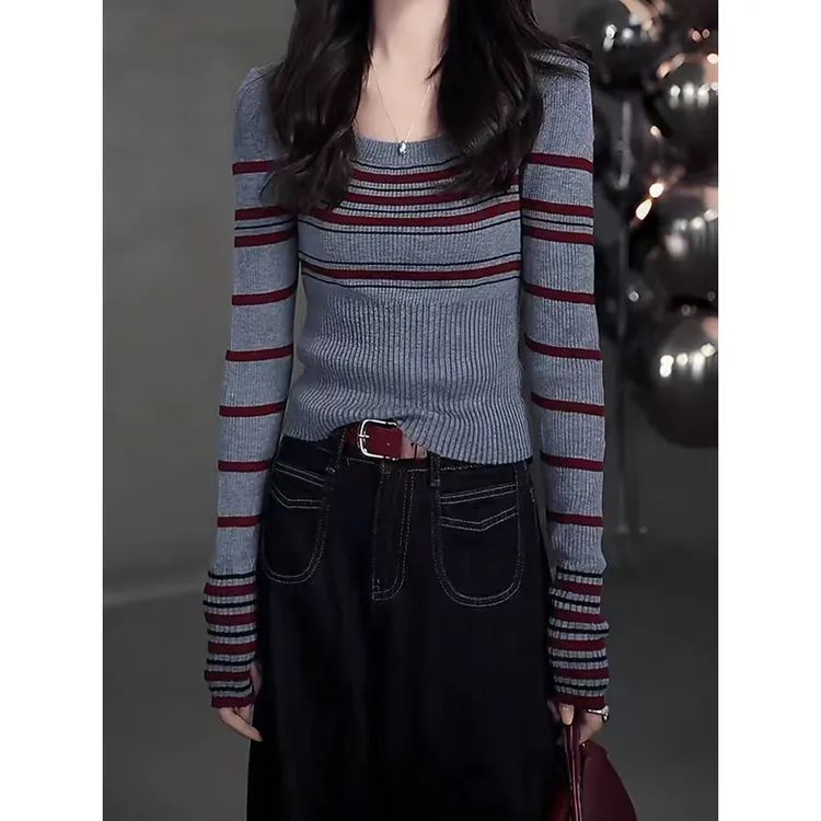 气质撞色条纹针织衫长袖t恤初秋大码微胖修身显瘦设计感打底上衣