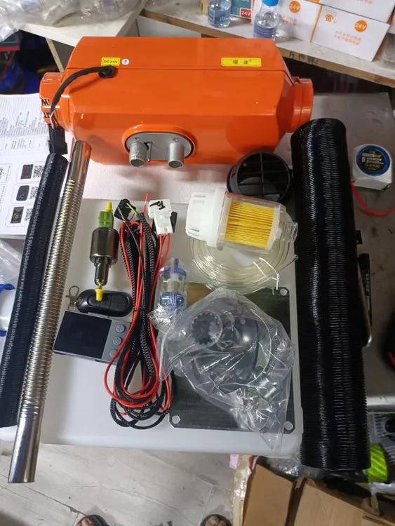 柴暖驻车加热器24V大货车燃油暖风机柴油12V房车电动汽车取暖器