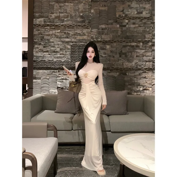 纯欲辣妹网纱拼接设计感自带胸垫褶皱收腰鱼尾长款连衣裙20C24C