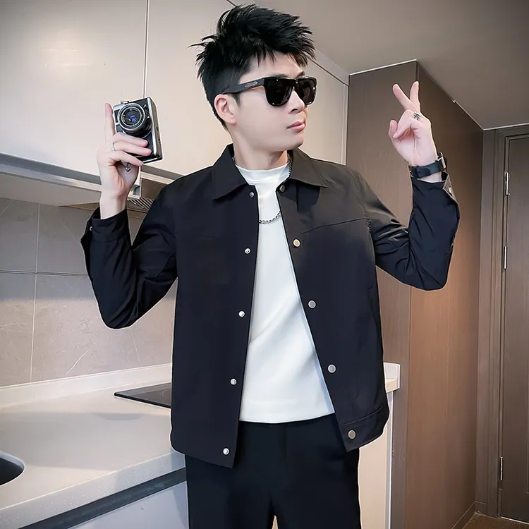 2025春秋季新款潮男短款工装夹克男翻领宽松早春纯色休闲上衣外套