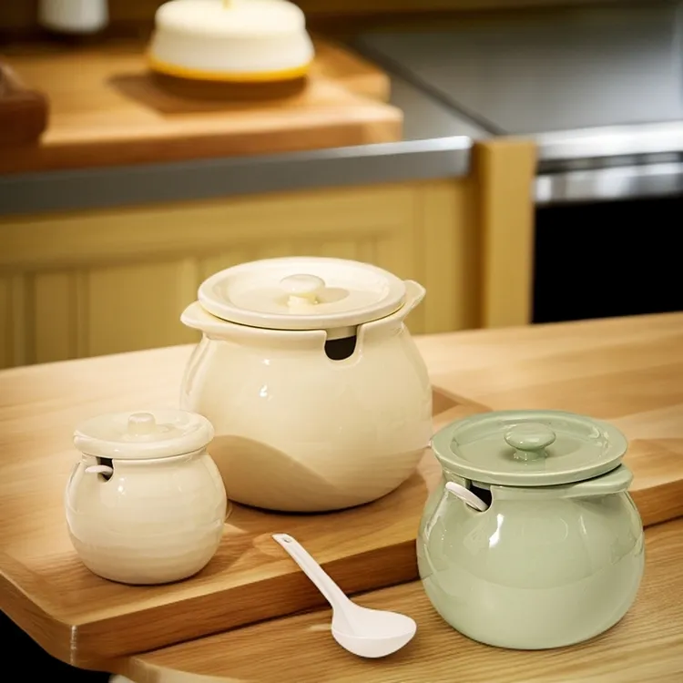 耐高温双耳陶瓷猪油罐家用油泼辣子灌带盖勺调料罐荤油辣椒油罐子