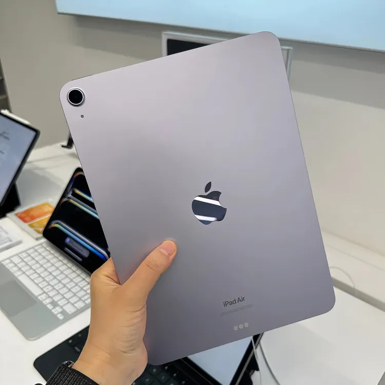 95新 Apple/苹果 iPad Pro办公超薄游戏娱乐女生追剧指纹平板电脑