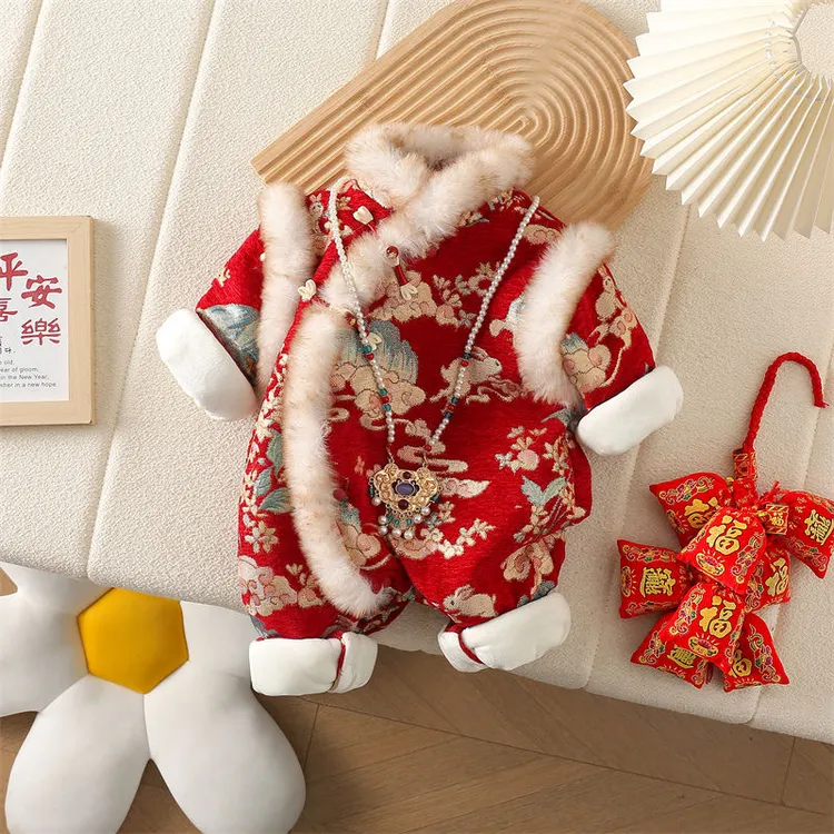 婴儿衣服冬装男女宝宝满月百天周岁连体衣新生儿国风外出拜年服