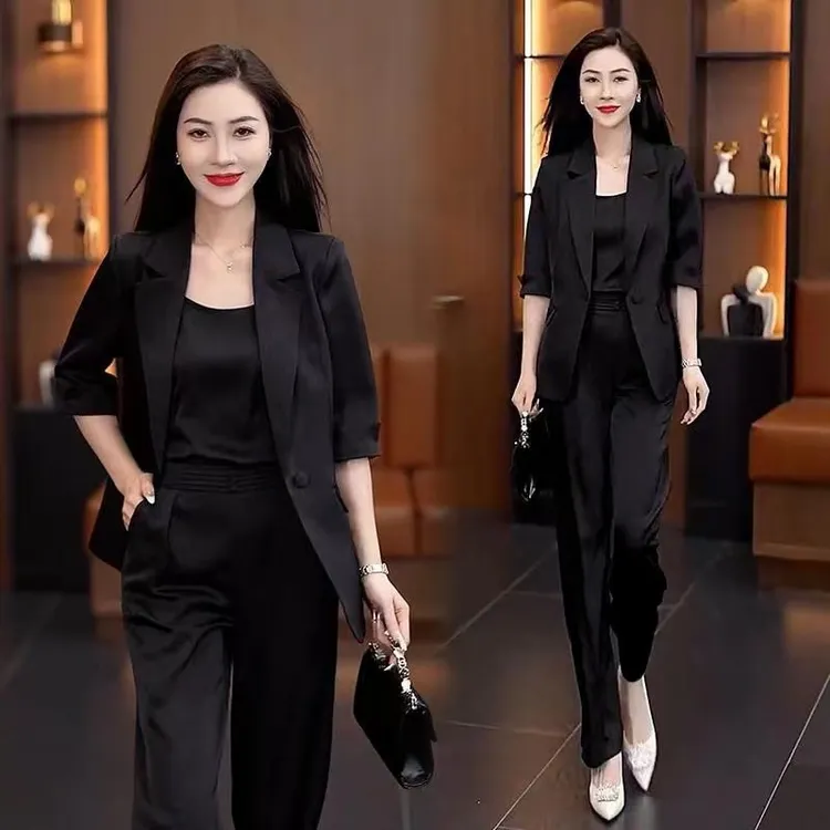 小西装套装女2025夏季减龄女士洋气薄款职业西服背心直筒裤三件套