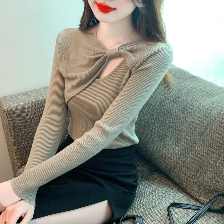 时尚针织打底衫女上衣秋冬季新款小心机镂空内搭修身毛衣漂亮小衫