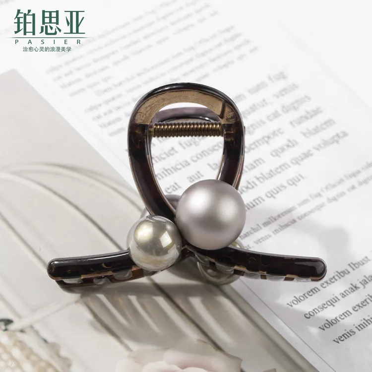 铂思亚 太妃糖 气质百搭法式浪漫简约时尚珠珠抓 FS7972