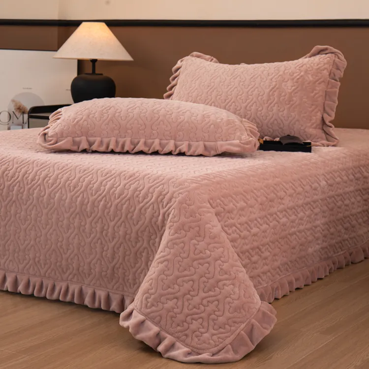 冬季牛奶绒床盖单件2025新款榻榻米加绒加厚夹棉珊瑚绒防滑床垫单