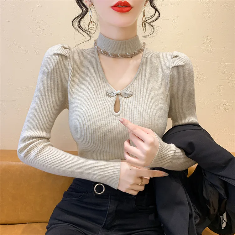实拍百搭挂脖假两件重工毛衣2025秋冬新款洋气打底衫V领针织衫潮