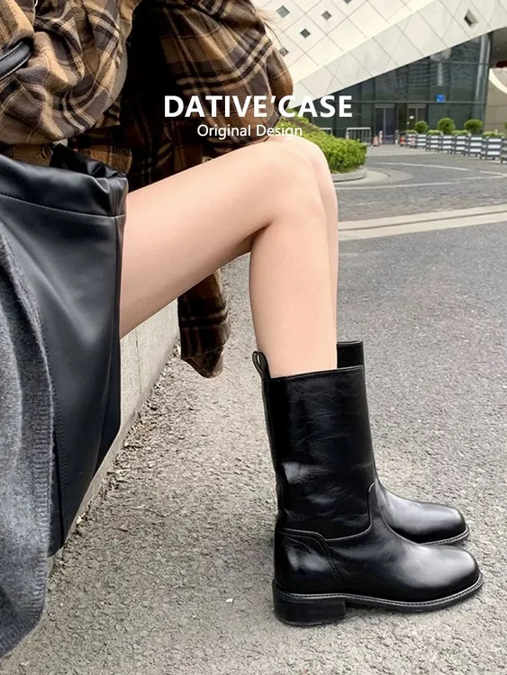 复古中筒马丁靴女款秋季2025新款黑色高级感骑士靴百搭粗跟短靴子