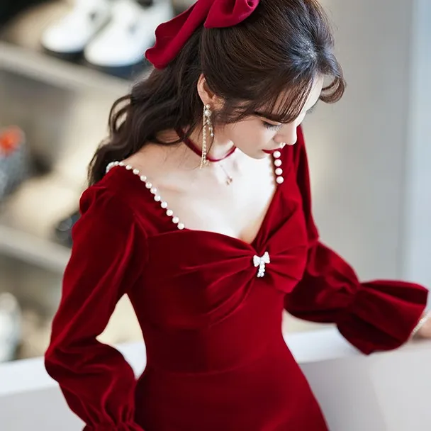秋冬敬酒服新娘结婚订婚回门酒红色晚礼服女高级感连衣裙