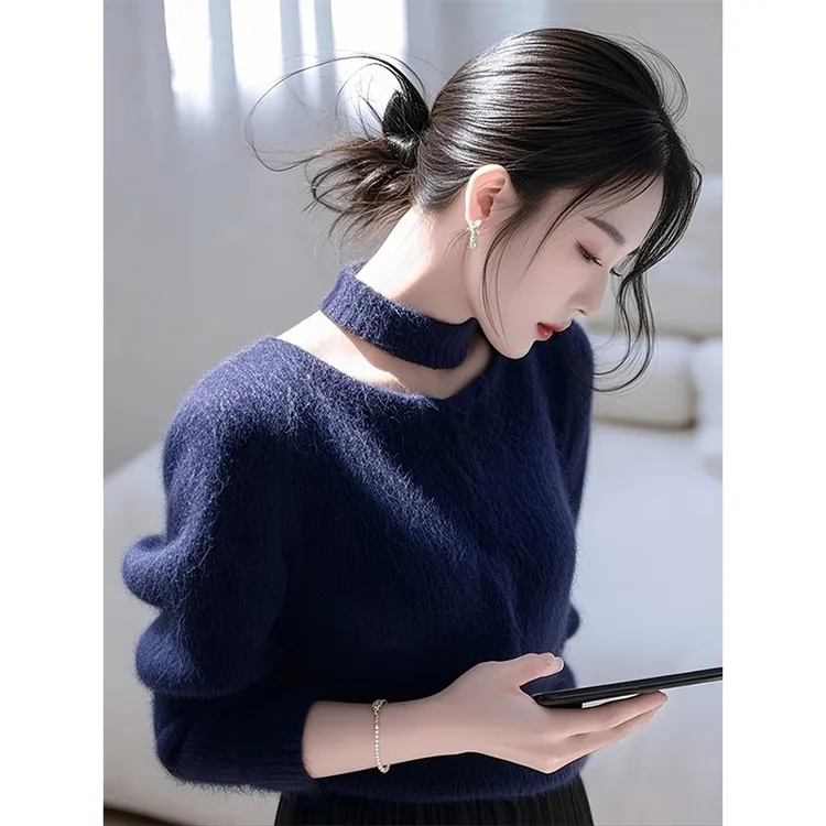 奶呼呼软糯蓝色毛衣女款2024冬季慵懒风高级感超好看内搭针织上衣