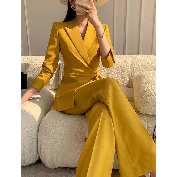 【高端轻奢】早秋气质摩登黄西装职业套装女新款设计师款女小众西服
