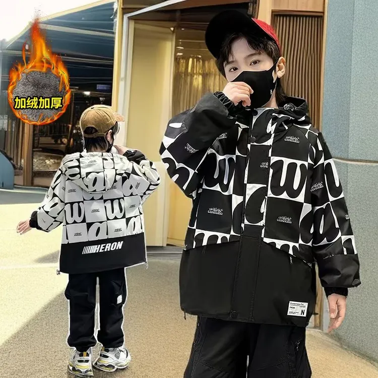童装男童春秋冬季加厚外套中大童连帽儿童冲锋衣冬款男孩加绒派克